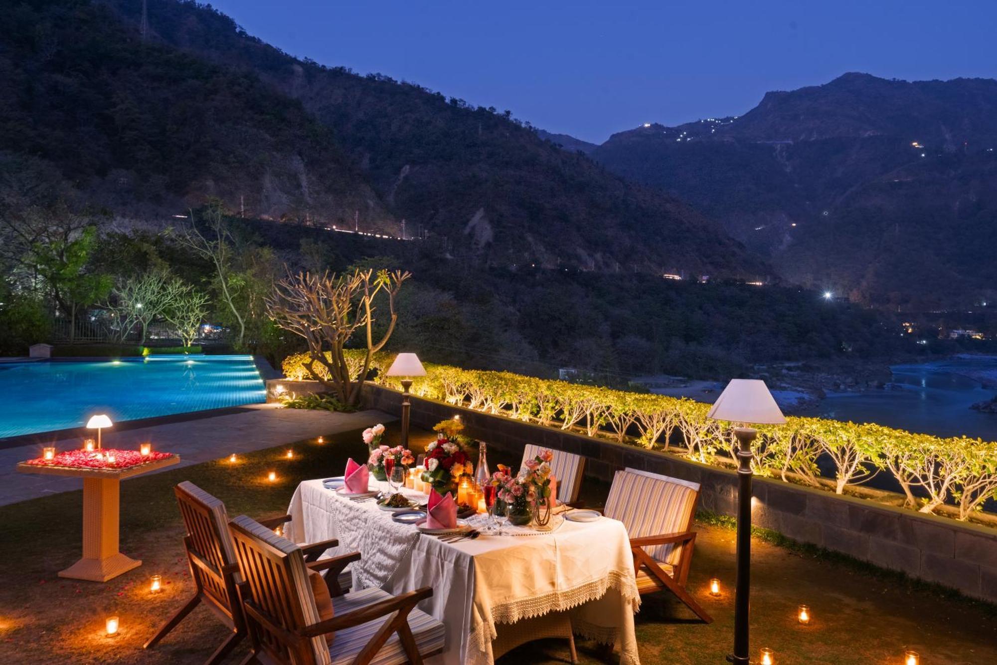 Aloha On The Ganges By Leisure Hotels Risikés Kültér fotó